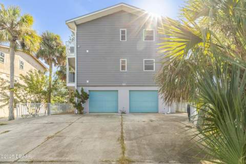 824 Eel Avenue, New Smyrna Beach FL - photo 6 of 134