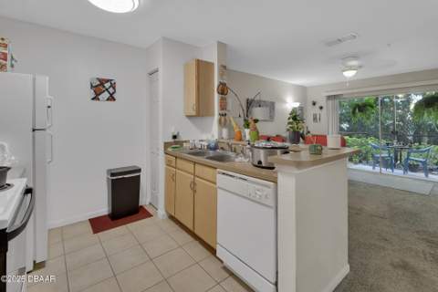 940 Village Trail #5-106, Port Orange FL - photo 10 of 31