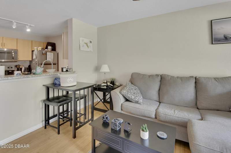 1 bedroom Condominium at 940 Village Trail #2-106, Villaggio On The Lakes Condo, Port Orange — photo 5