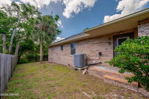 15 Carrington Lane, Ormond Beach FL - photo 6 of 43