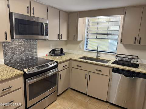 216 Glenview Boulevard #102, Daytona Beach FL - photo 12 of 23