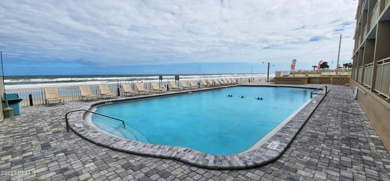 0 bedroom Condotel at 219 S Atlantic Avenue #205, Daytona Inn Beach Resort Condo, Daytona Beach — photo 3
