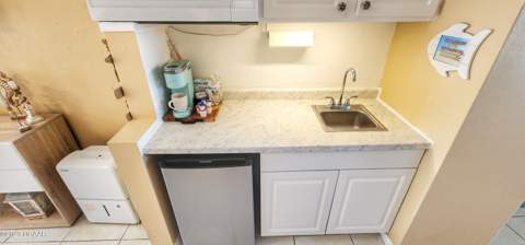 219 S Atlantic Avenue #205, Daytona Beach FL - photo 20 of 35