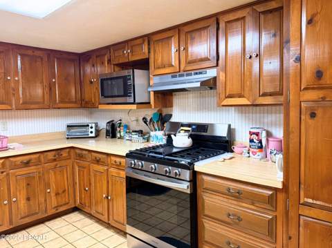 1627 Decatur Avenue, Holly Hill FL - photo 19 of 44