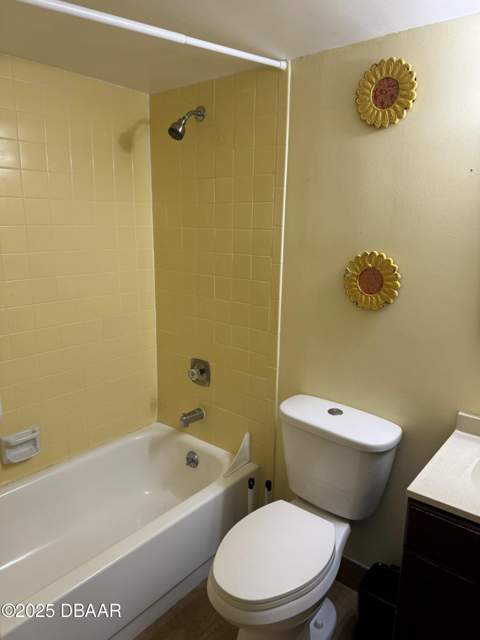216 Glenview Boulevard #102, Daytona Beach FL - photo 19 of 23