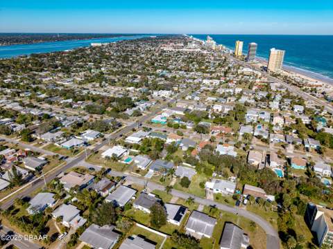 417 Manhattan Avenue, Daytona Beach FL - photo 22 of 23