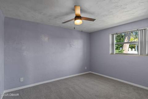 417 Manhattan Avenue, Daytona Beach FL - photo 10 of 23