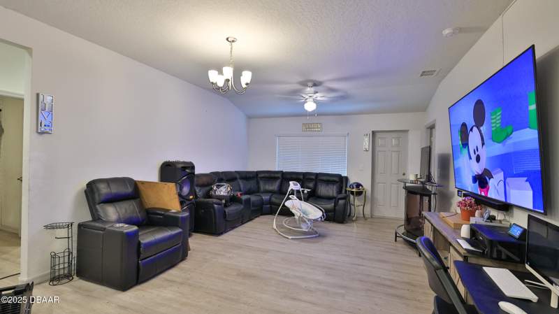3 bedroom Single Family Residence at 324 N Caroline Street, Pleasant Acres, Daytona Beach — photo 5