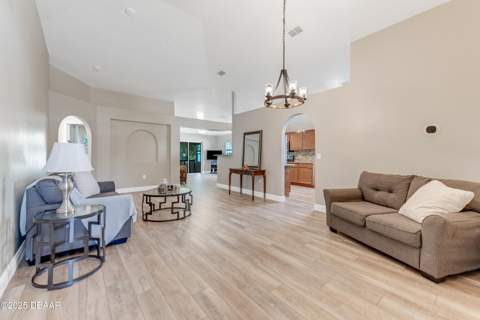 3970 Sunset Cove Drive, Port Orange FL - photo 10 of 41