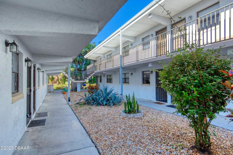 2 bedroom Condominium at 1504 Virginia Avenue #101, Daytona Beach Resort Golf & Country Club, Daytona Beach — photo 4