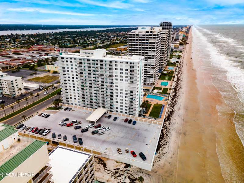 1 bedroom Condominium at 2800 N Atlantic Avenue #810, Towers, Daytona Beach — photo 2