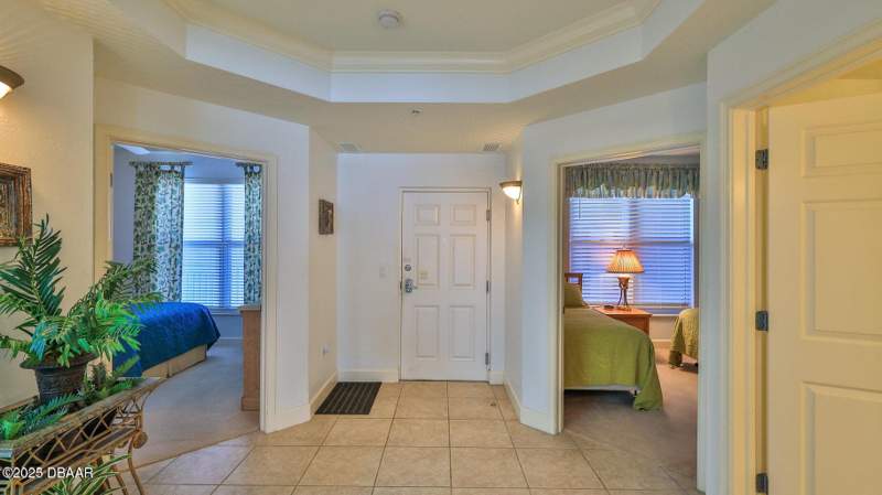 3 bedroom Condominium at 2403 S Atlantic Avenue #1002, St Maarten, Daytona Beach — photo 4