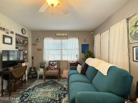 2805 Saxon Drive, New Smyrna Beach FL - photo 9 of 54