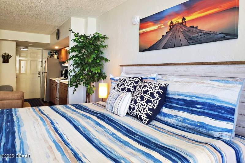 0 bedroom Condotel at 3501 S Atlantic Avenue #704, Pirates Cove Condo, Daytona Beach — photo 4
