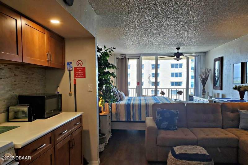 0 bedroom Condotel at 3501 S Atlantic Avenue #704, Pirates Cove Condo, Daytona Beach — photo 3