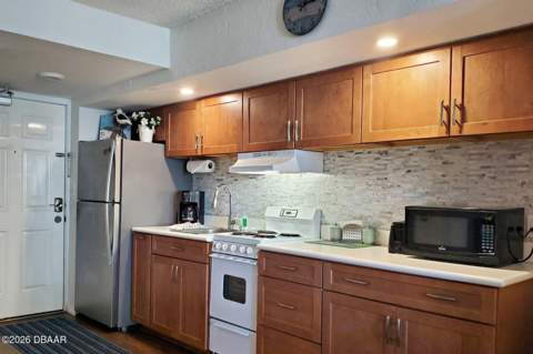 3501 S Atlantic Avenue #704, Daytona Beach FL - photo 9 of 25