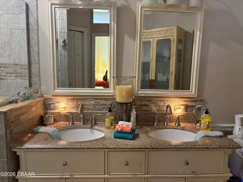 121 Florida Shores Boulevard, Daytona Beach FL - photo 14 of 32