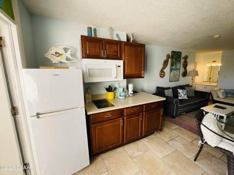 935 S Atlantic Avenue #304, Daytona Beach FL - photo 12 of 32