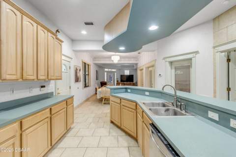 12 Pearl Drive, Ormond Beach FL - photo 23 of 89
