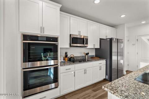 3828 S Atlantic Avenue, Daytona Beach Shores FL - photo 8 of 56