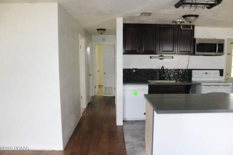 1011 Beulah Drive, Edgewater FL - photo 7 of 24