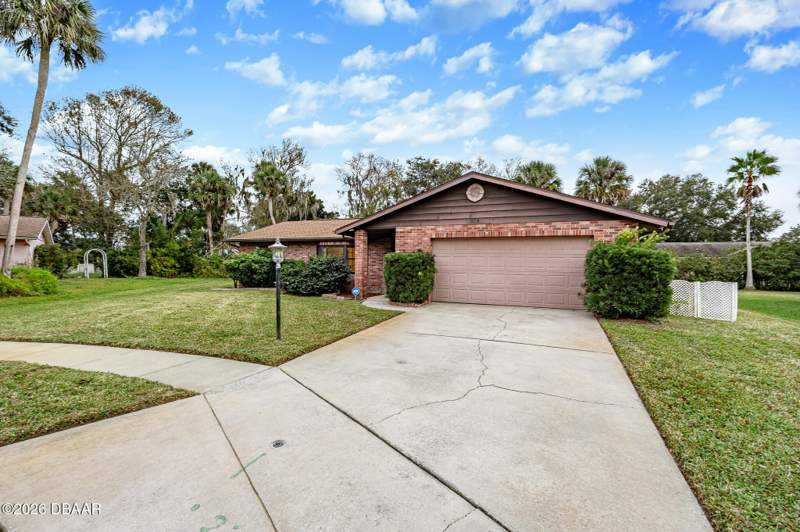 3 bedroom Single Family Residence at 109 Nathan Hale Court, Georgetowne, Daytona Beach — photo 3