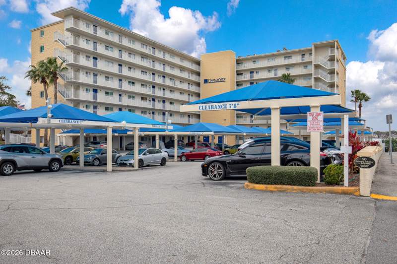 2 bedroom Condominium at 145 N Halifax Avenue #709, Harbor View Condo, Daytona Beach — photo 2