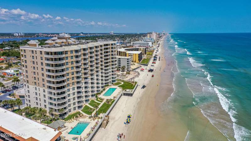 3 bedroom Condominium at 2403 S Atlantic Avenue #309, St Maarten, Daytona Beach Shores — photo 2