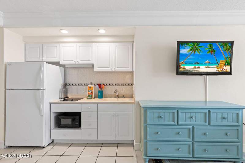 0 bedroom Condotel at 2700 N Atlantic Avenue #342, Daytona Beach Resort And Conference Center, Daytona Beach — photo 5