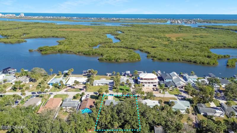 2 bedroom Single Family Residence at 5820 Riverside Drive, Harbor Oaks, Port Orange — photo 5