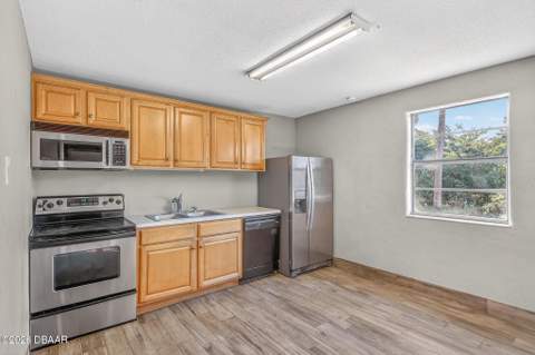 1806 James Street, South Daytona FL - photo 12 of 34