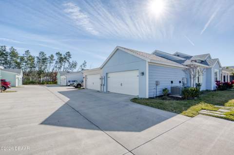 198 Gypsy Palace Lane, Daytona Beach FL - photo 8 of 68