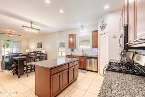 3968 Sunset Cove Drive, Port Orange FL - photo 18 of 50