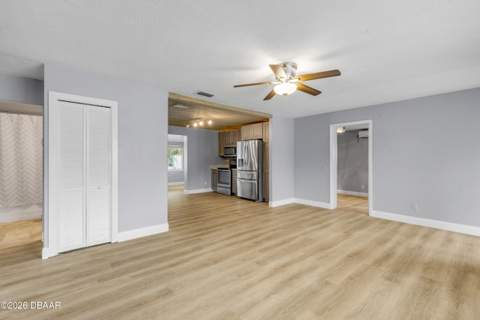 921 E 2nd Avenue, New Smyrna Beach FL - photo 13 of 69