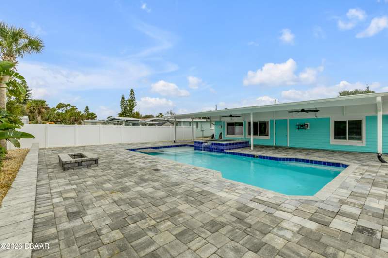 3 bedroom Single Family Residence at 921 E 2nd Avenue, New Smyrna Beach, New Smyrna Beach — photo 5