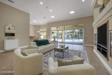 11 Cypress Hollow Lane, Ormond Beach FL - photo 9 of 31