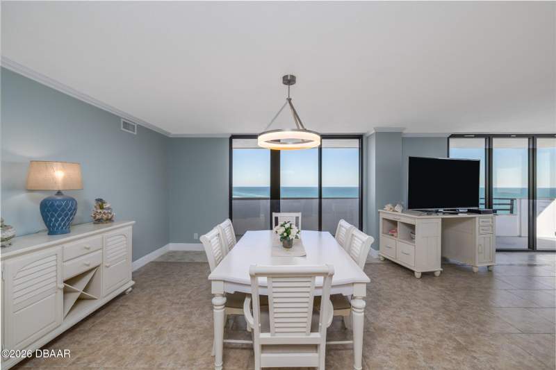 3 bedroom Condominium at 1420 N Atlantic Avenue #1601, Horizons Condo, Daytona Beach — photo 4