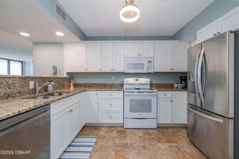 1420 N Atlantic Avenue #1601, Daytona Beach FL - photo 10 of 31