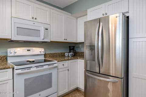 1420 N Atlantic Avenue #1601, Daytona Beach FL - photo 12 of 31