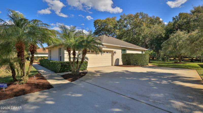 3 bedroom Single Family Residence at 3763 Carrick Drive, Halifax Plantation, Ormond Beach — photo 3
