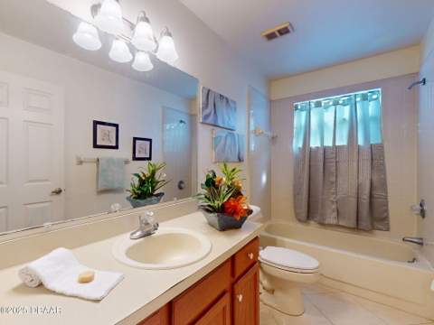 686 Middlebury Loop, New Smyrna Beach FL - photo 8 of 53