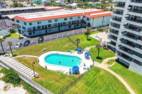 1420 N Atlantic Avenue #901, Daytona Beach FL - photo 16 of 17