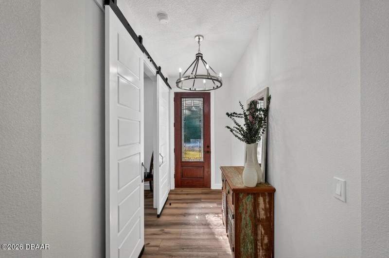 5 bedroom Single Family Residence at 283 Wildwood Drive, Not In Subdivision, New Smyrna Beach — photo 5