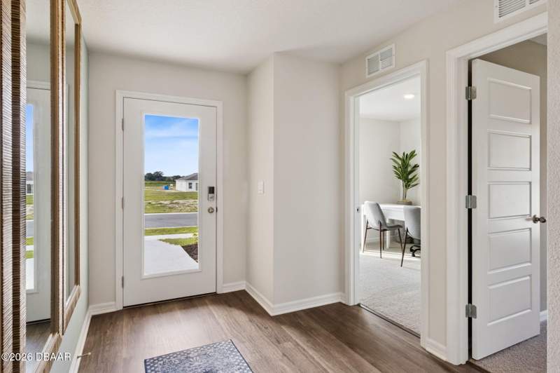 3 bedroom Single Family Residence at 1708 W Chapel Drive, Not In Subdivision, Deltona — photo 4