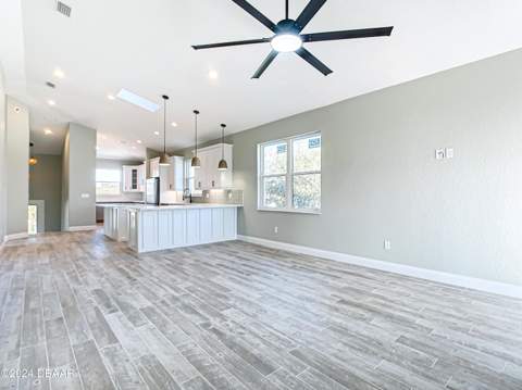 154 Capri Drive, Ormond Beach FL - photo 9 of 41