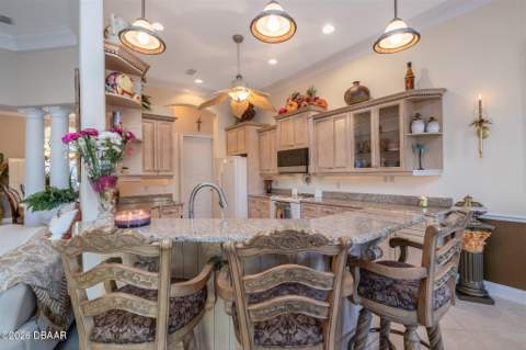 14 Princess Circle, Ormond Beach FL - photo 10 of 39