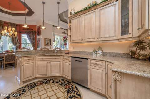 14 Princess Circle, Ormond Beach FL - photo 12 of 39