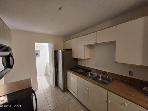 101 Bent Tree Drive #63, Daytona Beach FL - photo 10 of 23
