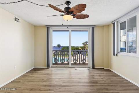 925 N Halifax Avenue #103, Daytona Beach FL - photo 19 of 54