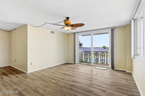 925 N Halifax Avenue #103, Daytona Beach FL - photo 18 of 54